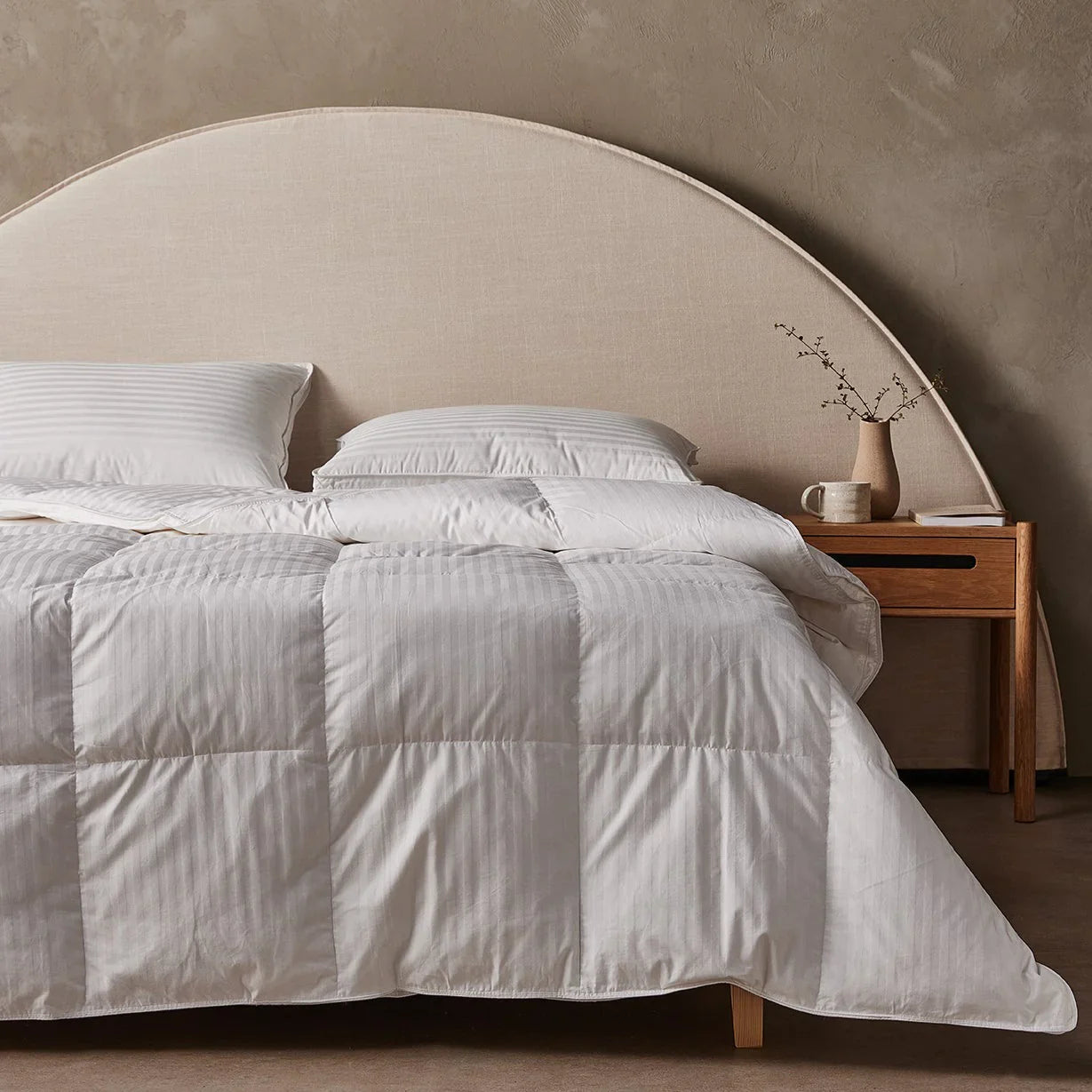 Quilts, Toppers, Cushions & Mattress Protectors