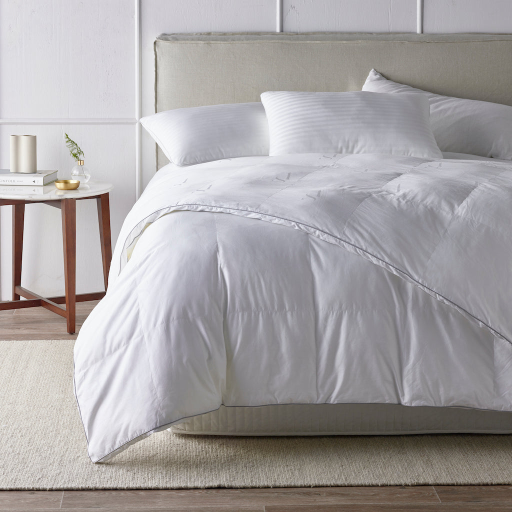 Quilts, Pillows & Mattress Protectors