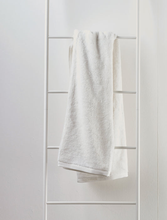 Aquanova - LONDON Egyptian Combed Cotton Bath Towel Ivory