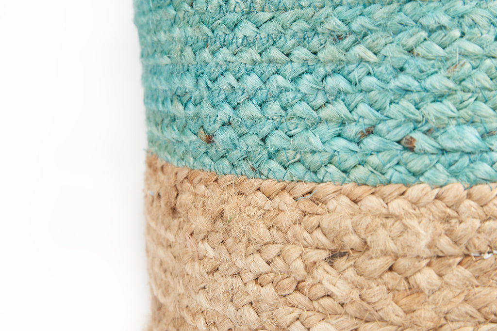 Kendi Hand Loomed Natural Basket (2 colours available)